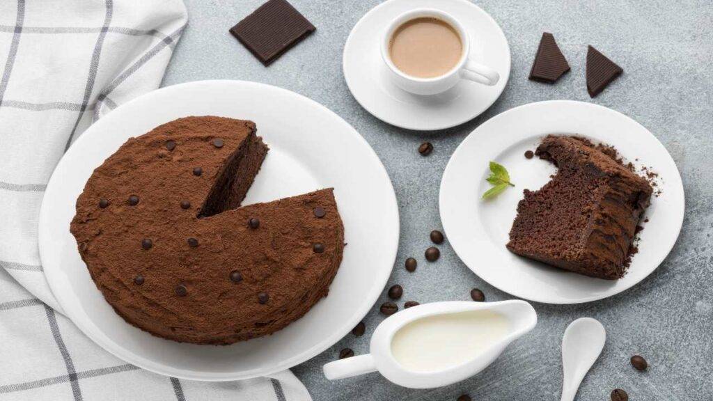 Torta al cioccolato fondente e caffè Il dessert perfetto per la colazione