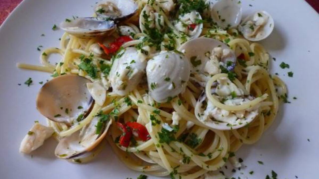 Spaghetti Alle Vongole E Orata