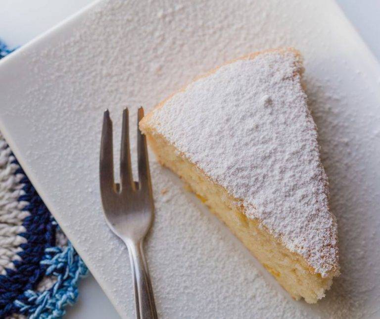 Torta Al Semolino Un Dessert Semplice E Dal Sapore Delicato