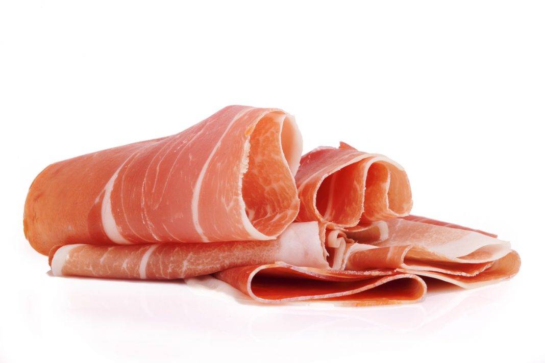 Prosciutto crudo, cosa succede se se ne mangia troppo?