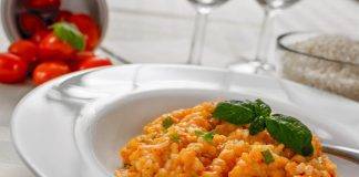 Risotto al pomodoro con basilico e taleggio