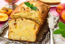 Plumcake pesche e yogurt