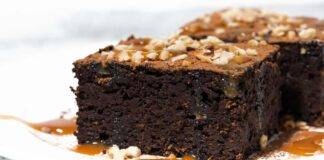 torta cioccolato salsa mou