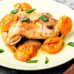 Pollo leggero con albicocche