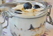 dessert al cucchiaio yogurt mirtilli