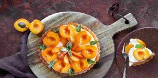 Crostata veloce crema al mascarpone e pesche