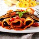 Cannelloni ripieni di melanzane e pomodoro al forno