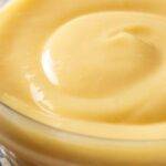 Crema gialla leggera senza latte