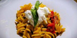 Fusilli saltati alla stracciatella di bufala