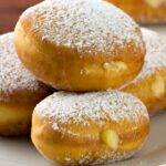 Krapfen, la vera ricetta originale: provala subito, con tanta crema pasticcera!