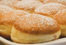 Bomboloni al forno che si sciolgono in bocca: non sono poi cosi grassi, provali!