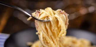 Carbonara con sugo - RicettaSprint