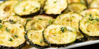 Zucchine alla scapece non fritte: metti tutto in forno, contengono pochissime calorie