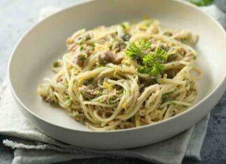 Cucinare spaghetti senza pentola  Il trucco che non abbandonerai più