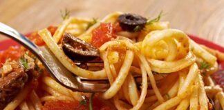 Pasta alla puttanesca per cena - RicettaSprint