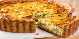 Non avevo idee per cena ho risolto con un rotolo di brisè, asparagi e dello stracchino non è rimasta una briciola