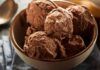 Ricetta keto senza sgarri: di gelato al cioccolato ne mangio a volontà e lo faccio a casa i 5 minuti