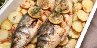 Ormai ho trovato la tecnica perfetta per cucinare il branzino, metti tutto in forno - RicettaSprint