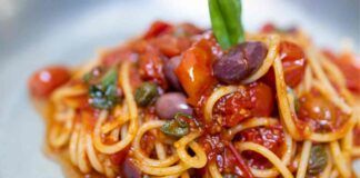 Non sono i soliti spaghetti al pomodoro non lasciarti ingannare scopri la mia ricetta flash, 10 minuti ed è in tavola