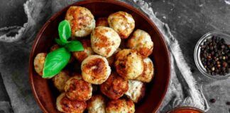 Devi assolutamente provarle, queste polpette di pollo sono pazzesche, frulli tutto e cuoci in friggitrice ad aria geniali!