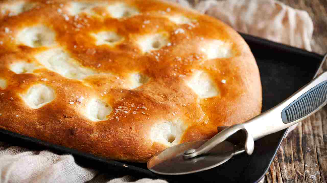 Come ho visto la ricetta è diventata mia, la ricetta della focaccia genovese di Fulvio Marino è troppo buona