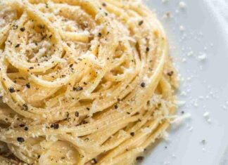 Pasta del cornuto ma con stile, il sabato a pranzo a casa mia è un grande classico - RicettaSprint