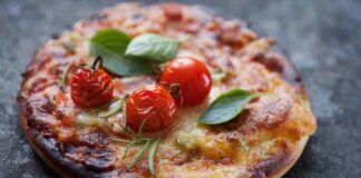 Pizzette senza glutine al pomodoro e mozzarella