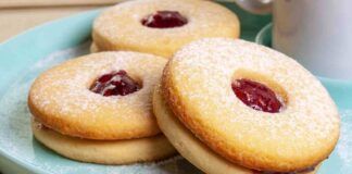 Senza uova e burro faccio i biscotti alla marmellata puoi mangiarne quanti ne vuoi e non metti un grammo