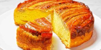 Torta con banane caramellate questo desiderano a colazione, io li accontento sempre ci metto 8 minuti a preparare l'impasto