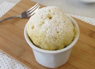 Tortine al cocco, così buone che ricoradano i famosi dolcetti Raffaello, pronte in 3 minuti!