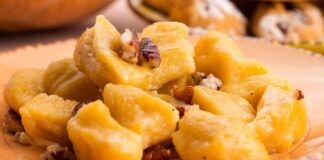 Gnocchi di zucca: ricetta facile alla vecchia maniera con un tocco gourmet