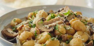 Gli gnocchi che fa mia nonna sono spaziali, lei fa una combo unica che neanche immagini