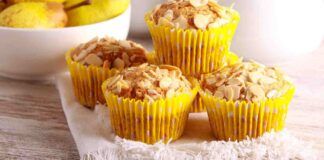 Muffin alle pere e mandorle Ricettasprint