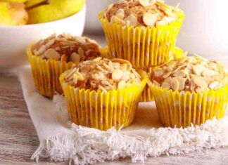 Muffin alle pere e mandorle Ricettasprint