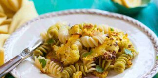 Pasta al cavolfiore in padella croccante e piccante pronta in 10 minuti