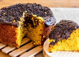 Torta di carote con glassa al cioccolato litigano sempre per bis Ricettasprint