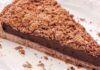 Torta sbriciolata di nocciole: l'impasto friabile e croccante con un tocco in più che lascia il ripieno cremosissimo!