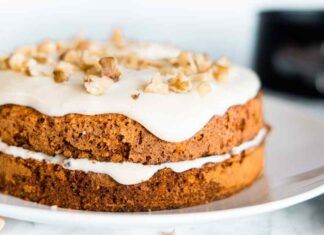 Carrot cake: la torta americana alle carote che si fa senza burro ma talmente morbido che si scioglie in bocca!