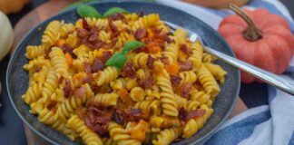 Altro che il solito piatto ti pasta e zucca, col bacon che sapore, ho reso un piatto semplice un capolavoro!