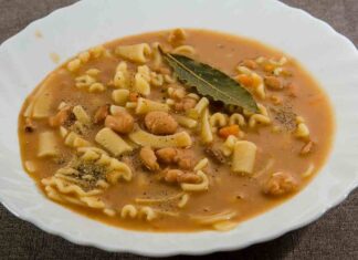 Pasta e fagioli della nonna, ma non il solito piatto calorico, anche lei sa come fare per dimagrire con gusto!