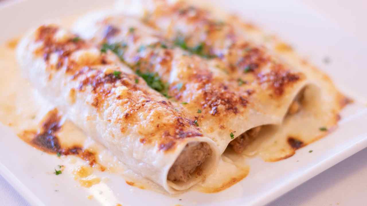 Cannelloni con ripieno di genovese