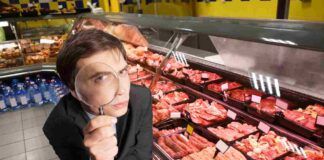 Carne fresca in vendita al supermercato