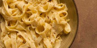 Fettuccine risottate al lardo di Colonnata con cacio e pepe