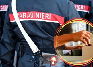 Carabinieri ed una cassiera