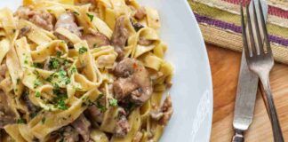 Tagliatelle alla boscaiola con un ingrediente speciale Ricettasprint