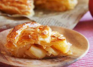 Torta di mele in pasta sfoglia