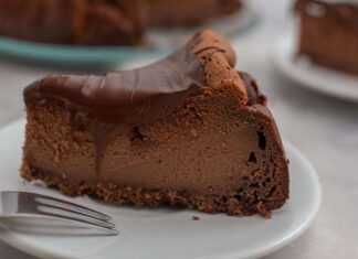 Torta mascarpone e cioccolato: il mio cremoso dessert al cucchiaio della domenica