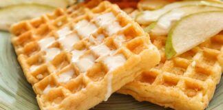 Waffle senza zucchero e burro, così morbidi e golosi che nessuno se ne accorge: la versione light da 90 kcal!