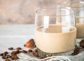 Baileys fatto in casa a Natale - RicettaSprint