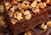 Brownies al cioccolato con avena e noci